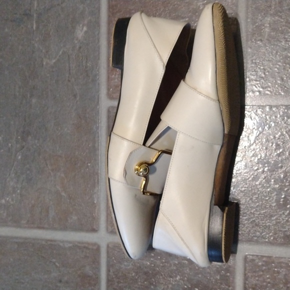 Bally white cream gold buckle hardware loafer size 36.5 - Picture 4 of 11